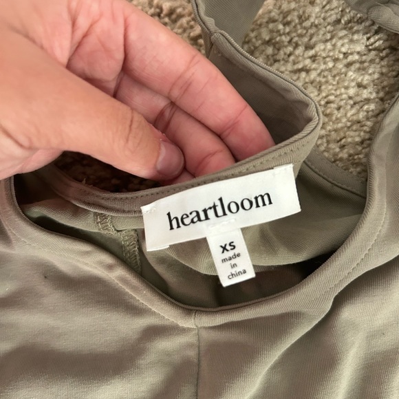 Adorable Jumpsuit with tie - Picture 4 of 4